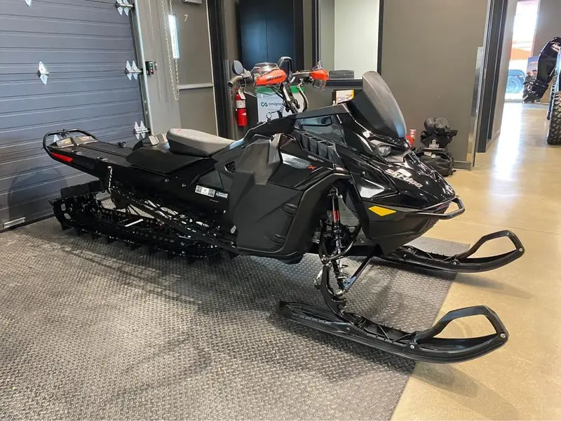 Ski-Doo Summit Expert 165 850 2024