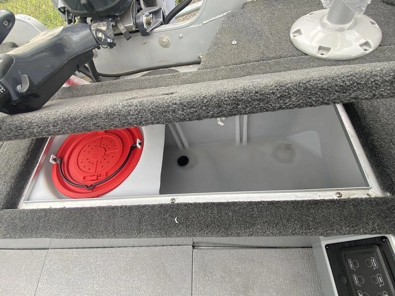 2023 Smoker-craft Excursion 176 T Pro alt