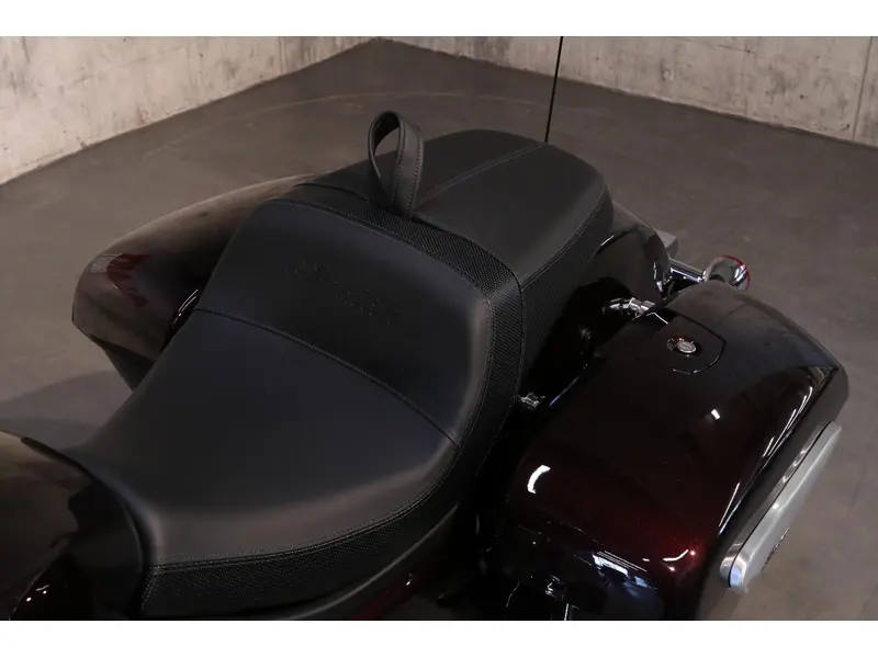 2026 Indian Motorcycle CHALLENGER LIMITED thumbnail 5