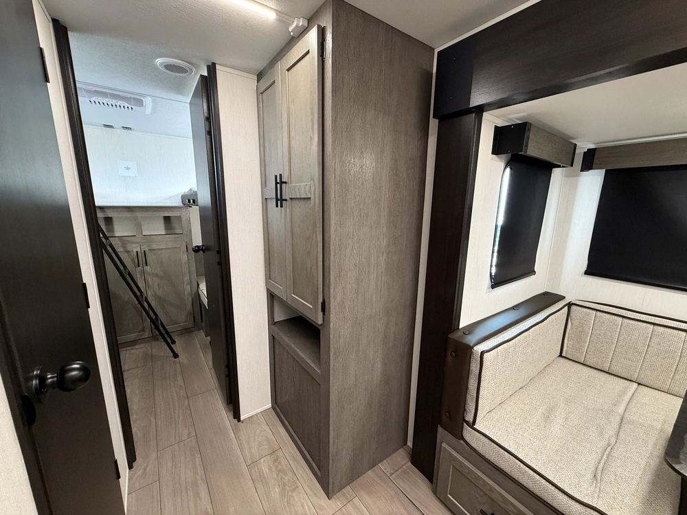 Alpha Wolf 280 Qbs 2026 alt