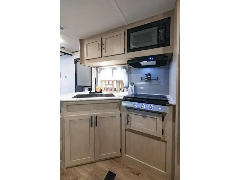 Coachmen Shasta I-5 Edition 530BQB 2026