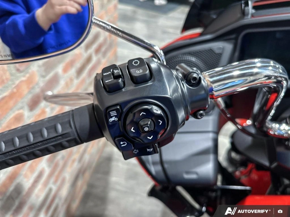 2026 Harley-davidson Road Glide alt