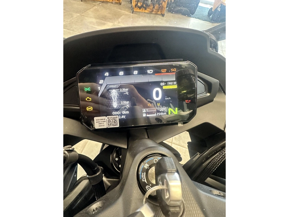 2026 Cfmoto 675ss alt