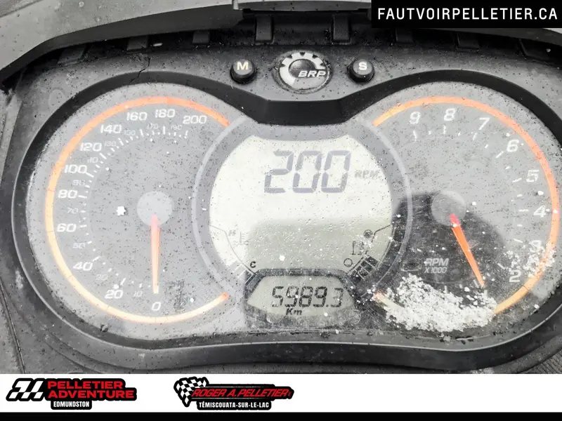Ski-Doo SUMMIT X 800R ETEC 2015