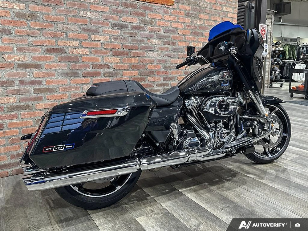 2026 Harley-davidson Street Glide alt