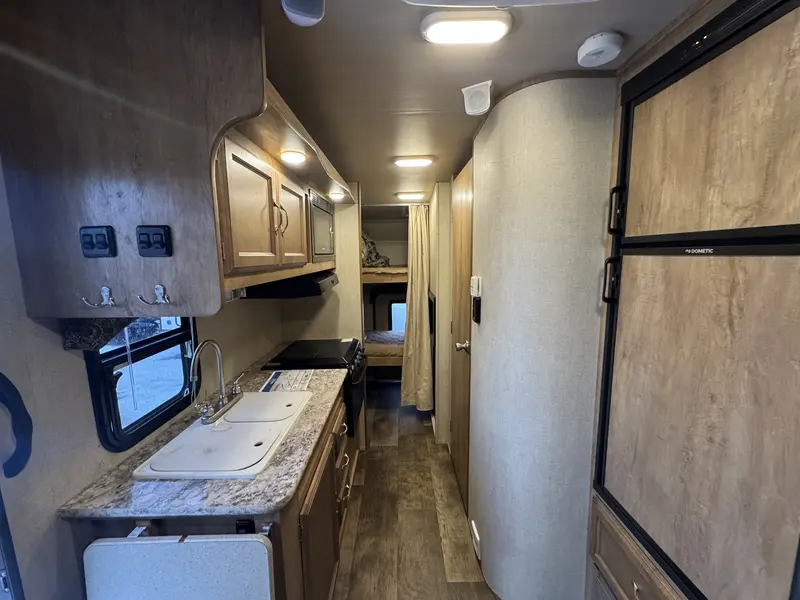 2018 Gulfstream VISTA 19RBS thumbnail 5