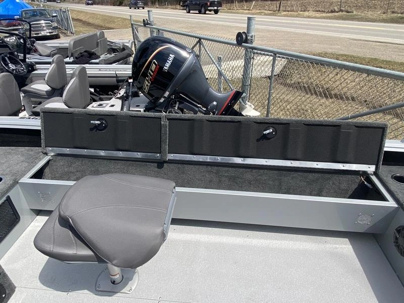 2025 Smoker-craft Adventurer 188 T alt