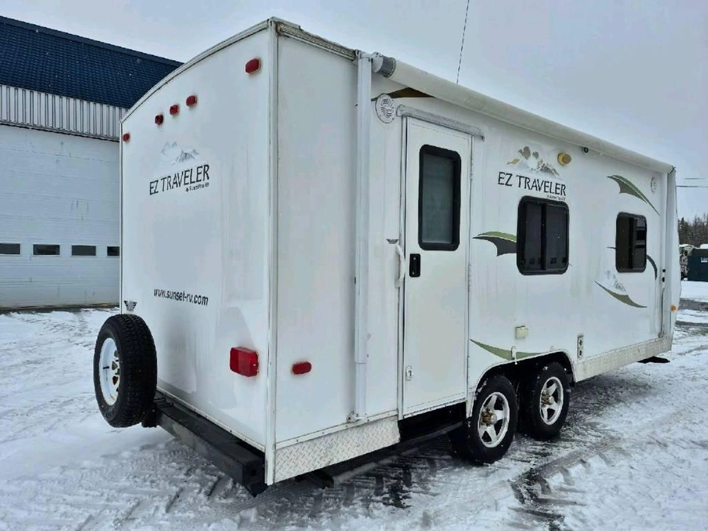 Sunset Park Rv Ez Traveler 21le 2010 alt