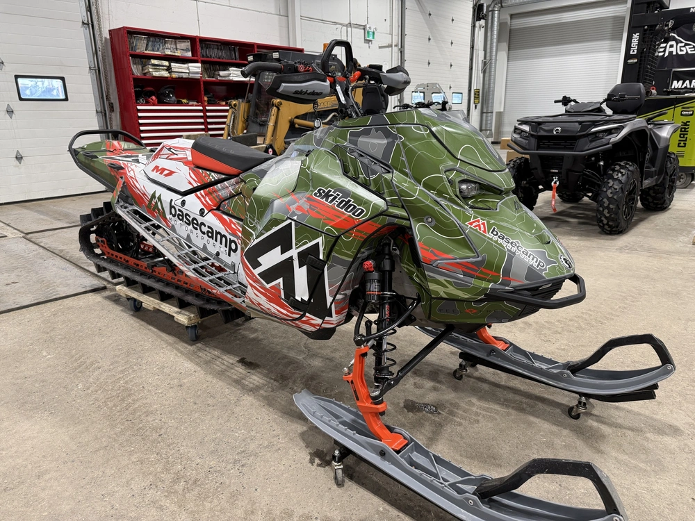 2026 Ski-doo Summit X Expert 154 850 Etec Tgtm alt