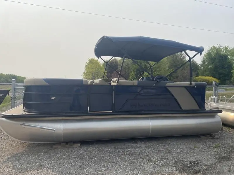 2023 Legend Boats E-Series 21 Cruise Sport Pro thumbnail 2