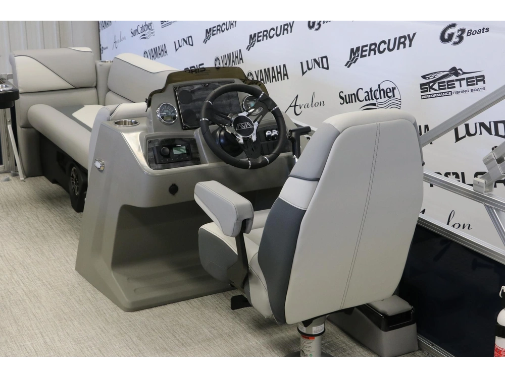 Avalon 2180 Venture Cruise 2026 alt