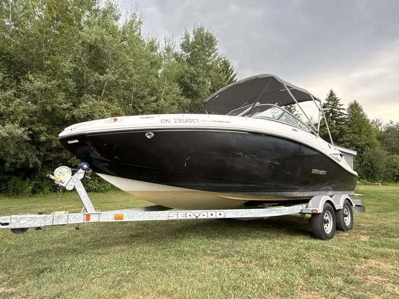 2010 Sea-Doo challenger thumbnail 5
