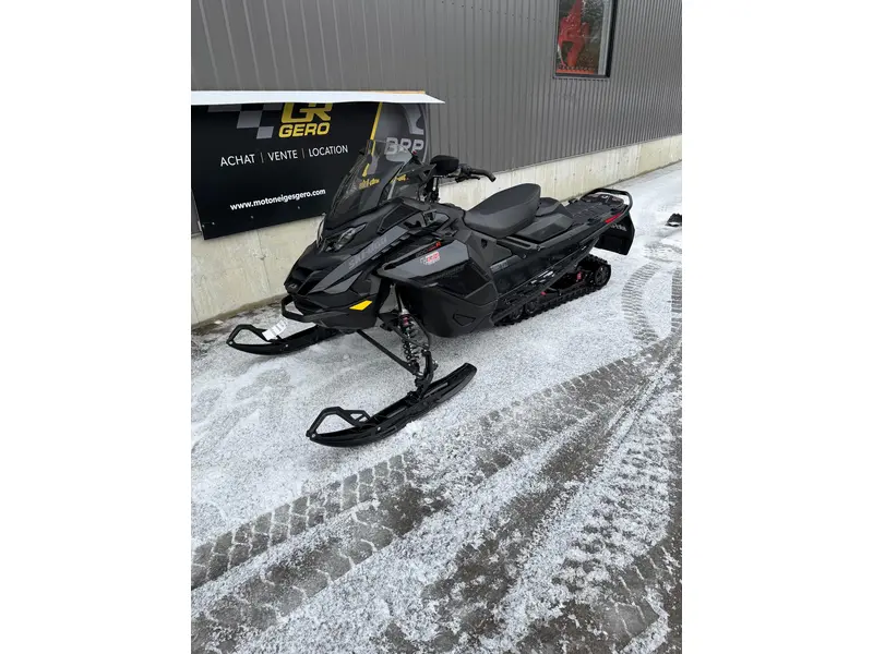 Ski-Doo RENEGADE ADRENALINE 900 ACE Turbo 2024