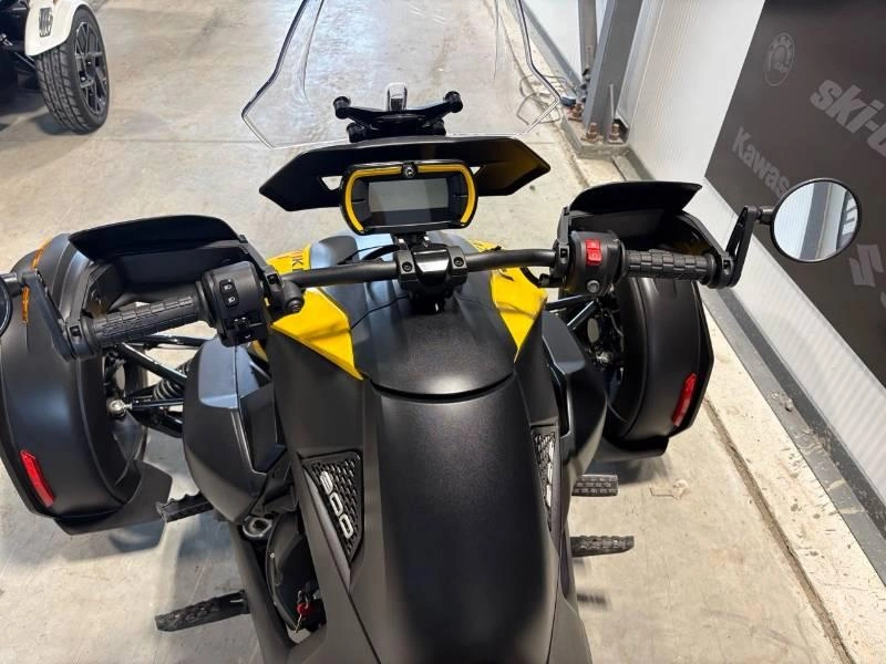 Can-am Ryker 900 2022 alt