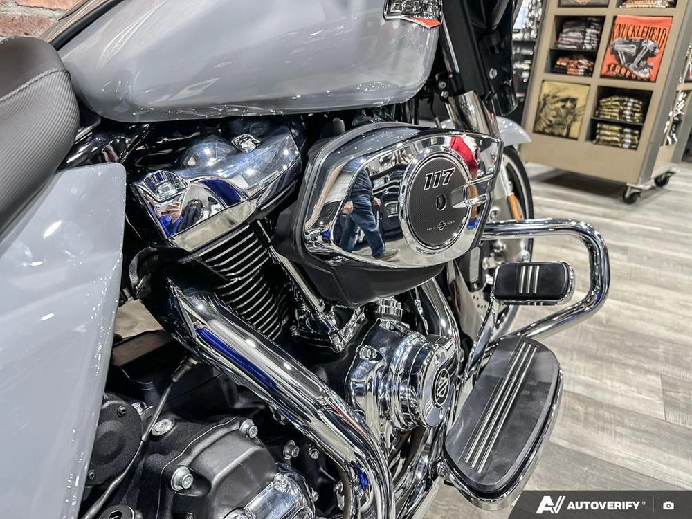 2026 Harley-davidson Street Glide alt