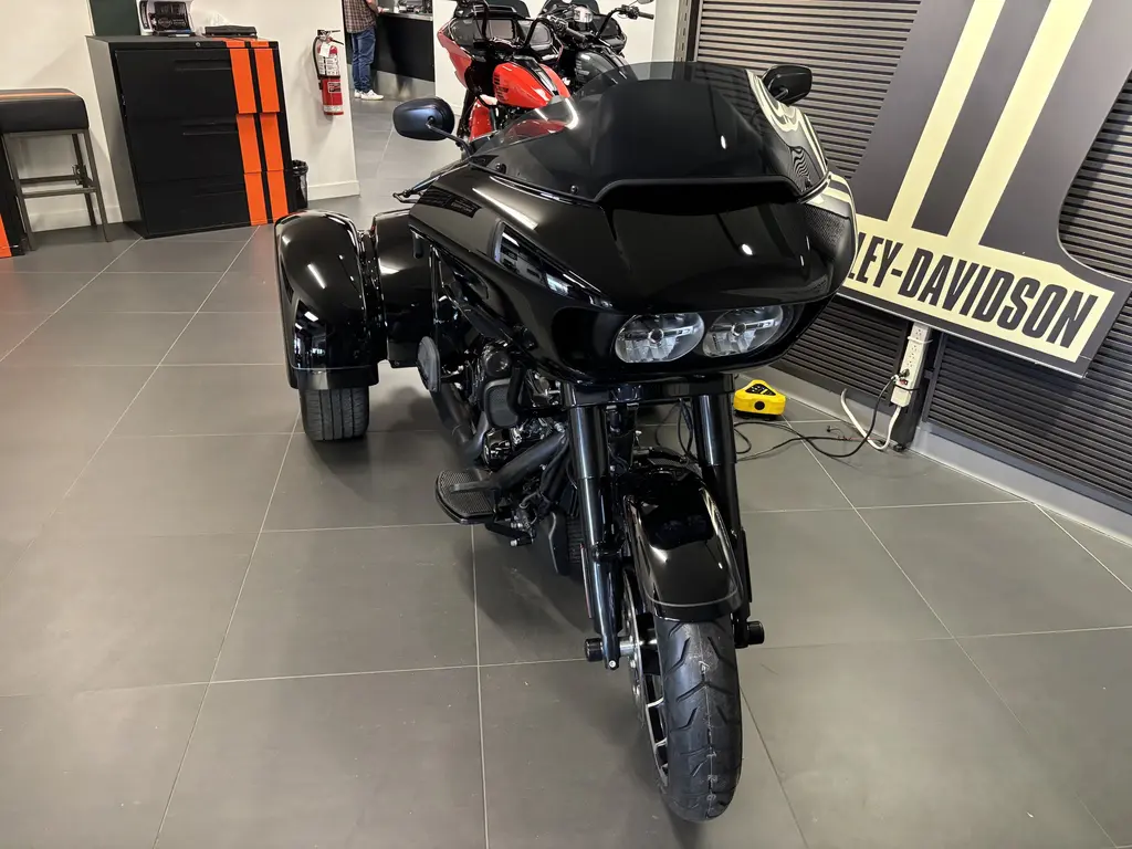 Harley-Davidson FLTRT ROAD GLIDE 3FLTRT 2023