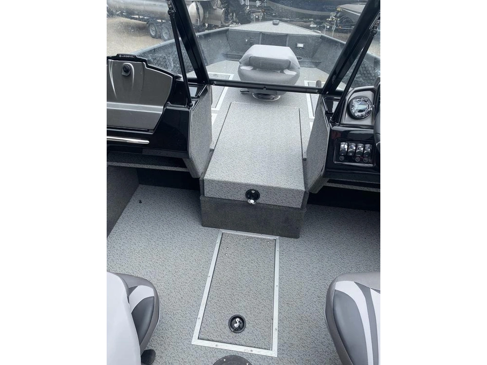 2024 Legend Boats F19 Pro alt