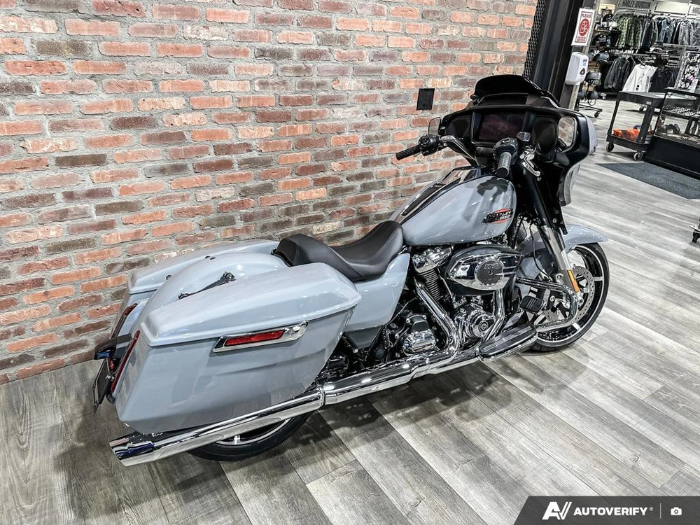 2026 Harley-davidson Street Glide alt