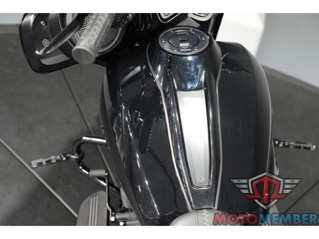 2024 Harley-Davidson Street Glide Base for Sale