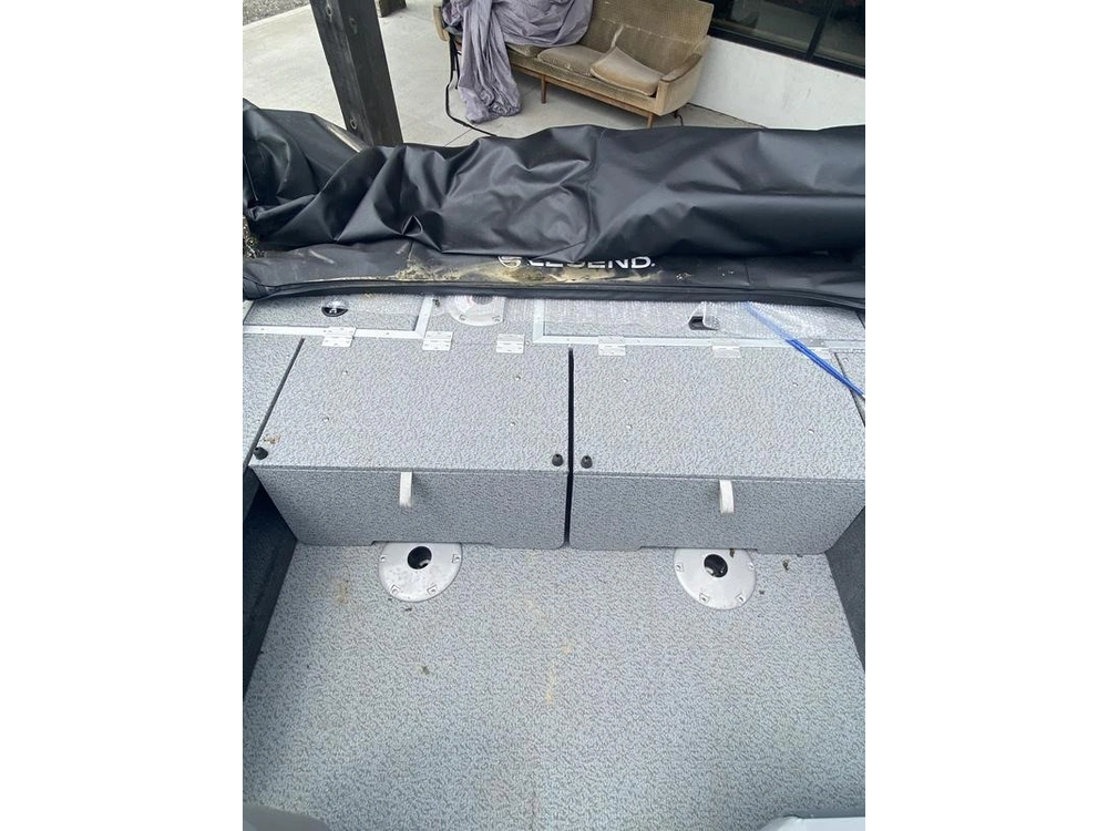 2024 Other F19 Pro alt