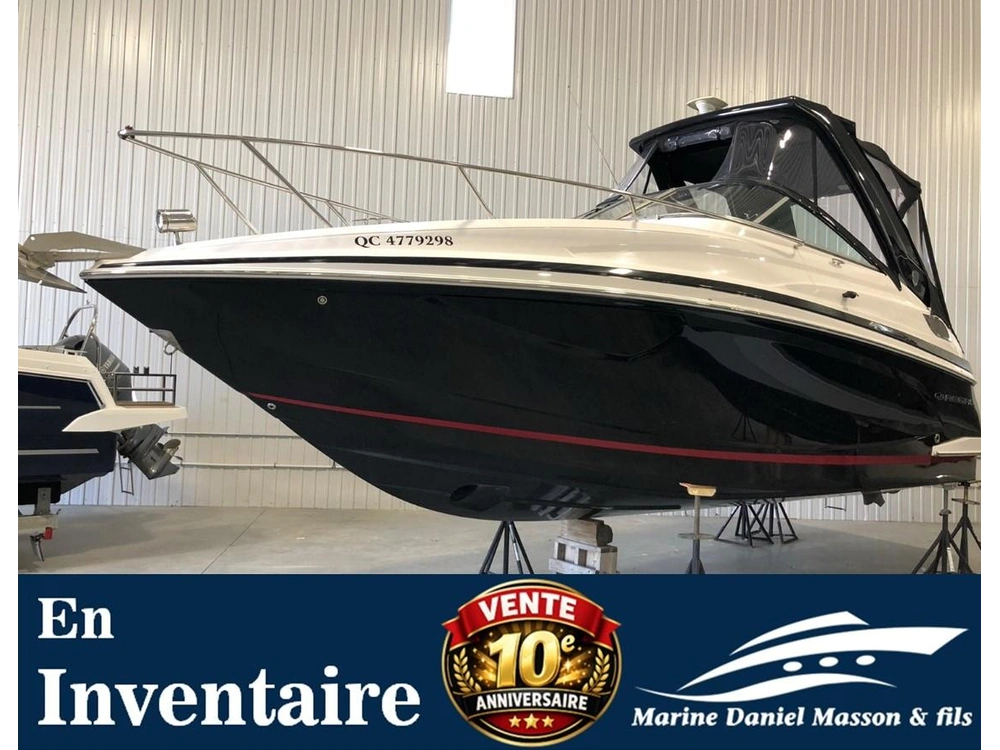 2015 Regal 28 Express alt