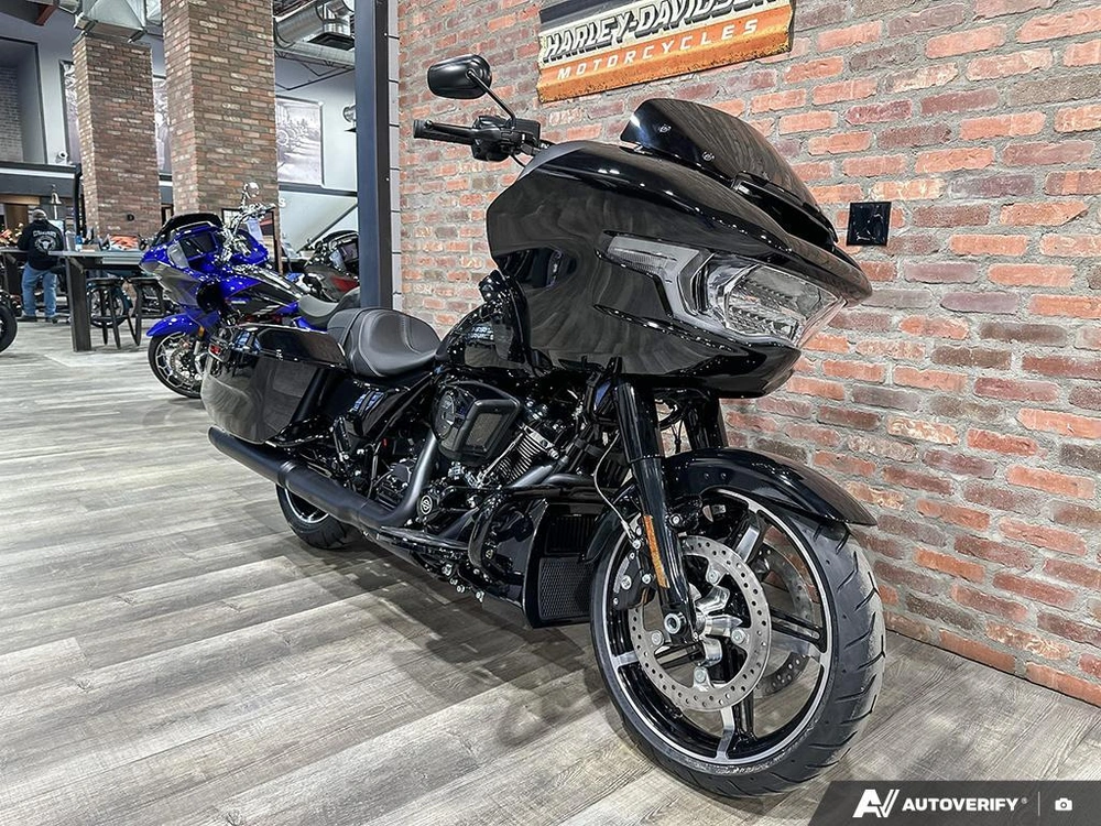 2026 Harley-davidson Road Glide alt
