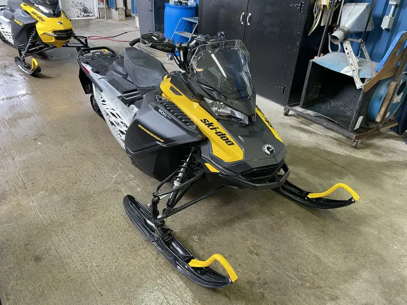 2024 Ski-Doo Renegade Sport 600 ACE
