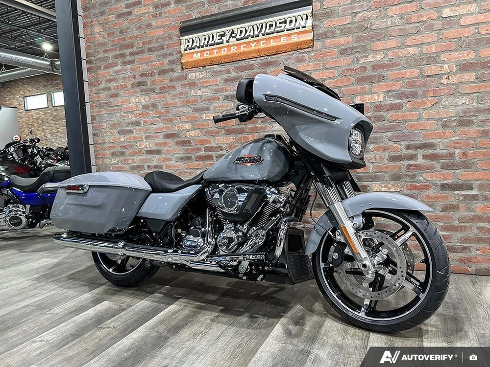 2026 Harley-davidson Street Glide alt