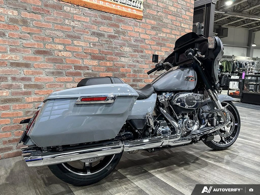2026 Harley-davidson Street Glide alt
