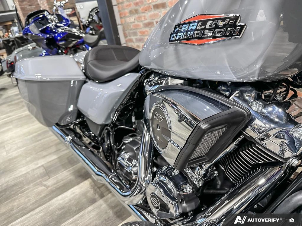 2026 Harley-davidson Street Glide alt