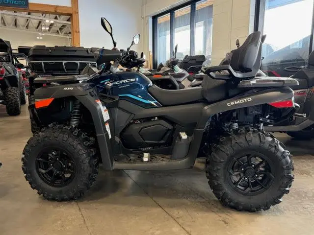 2026 CFMOTO CForce 600 Touring thumbnail 2