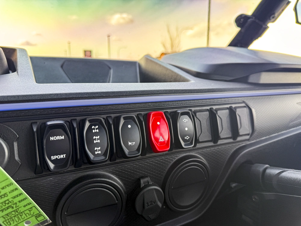 2024 Cfmoto Zforce 950 Sport-4 alt