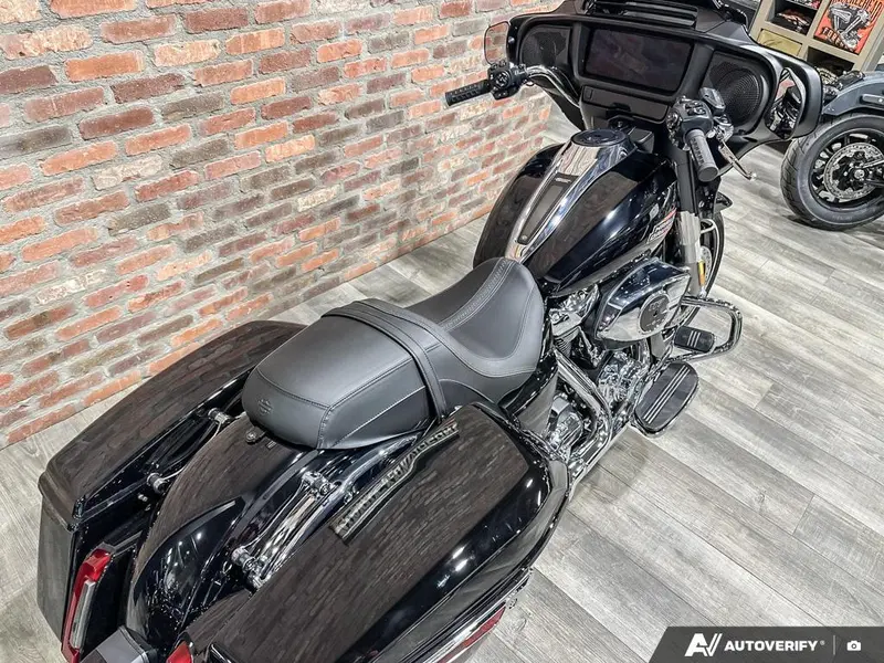 2026 Harley-davidson Street Glide alt