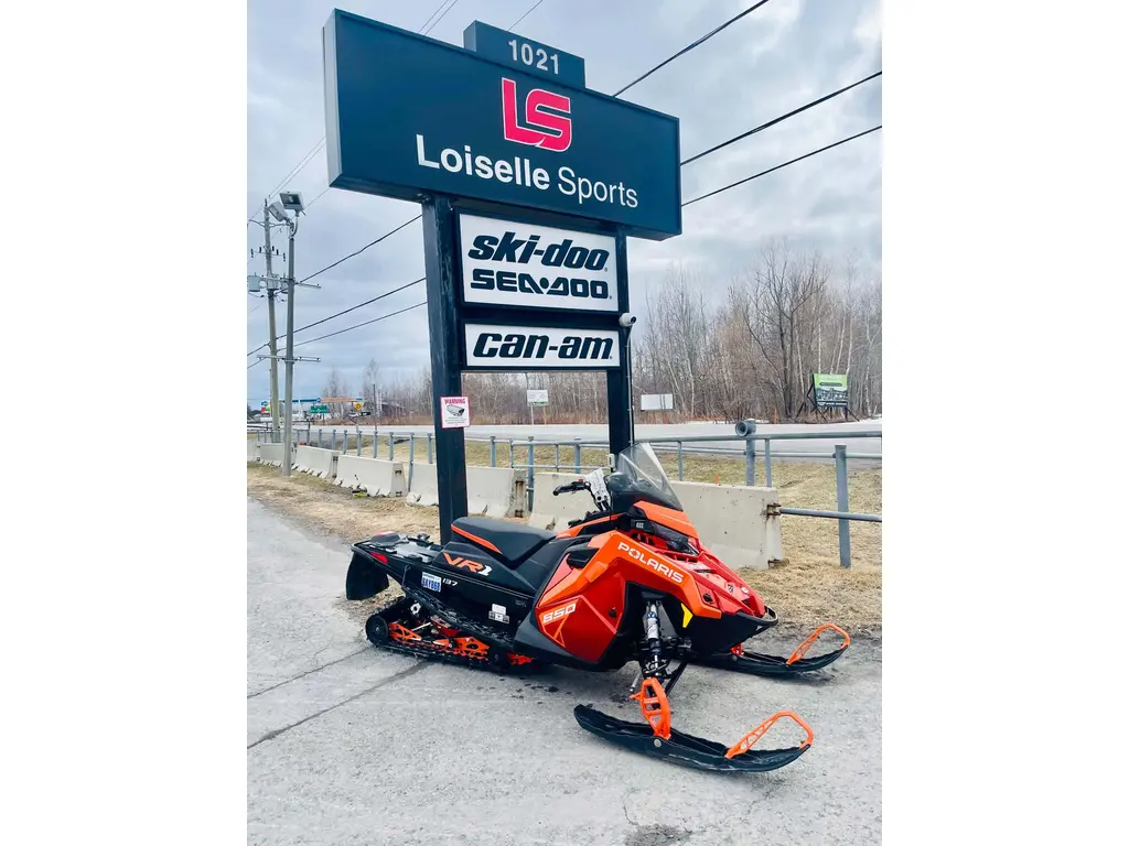 2024 polaris VR1 850 INDY 137''