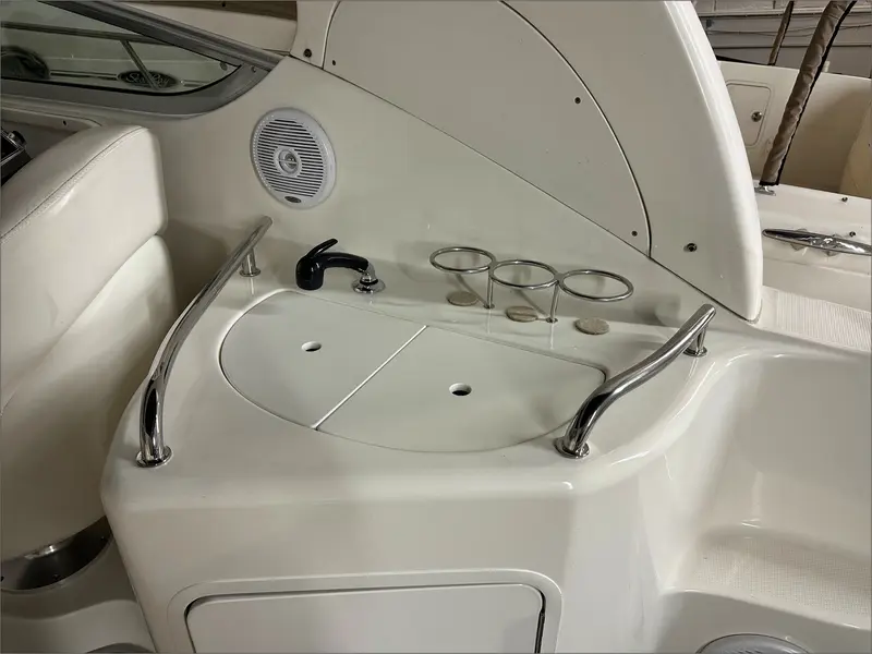 2002 Sea Ray 280 Sundancer thumbnail 10