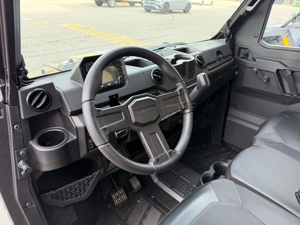 2026 Polaris Ranger 1000 Cab alt