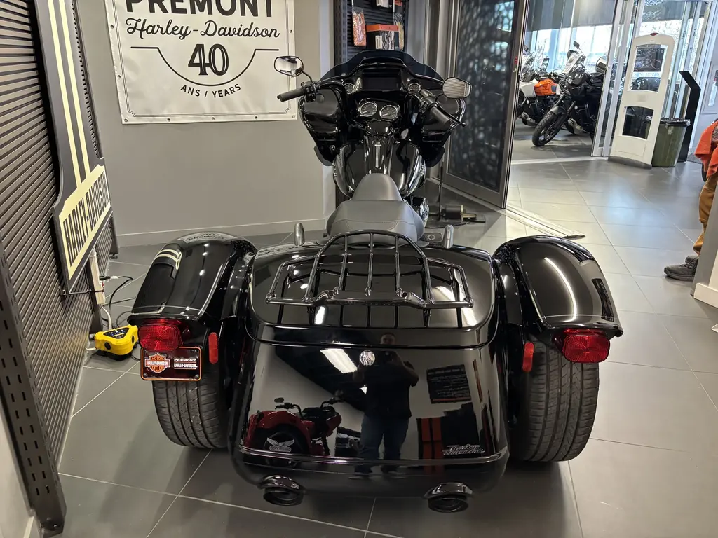 Harley-Davidson FLTRT ROAD GLIDE 3FLTRT 2023