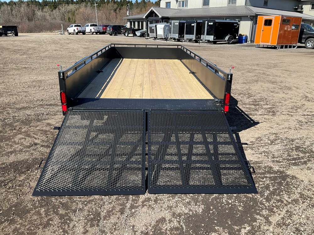 2026 Canada Trailers 82x16 3.5 Ton Landscape Trailer alt