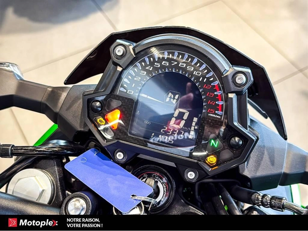 Kawasaki Z400 *2337 Km* 2023 alt