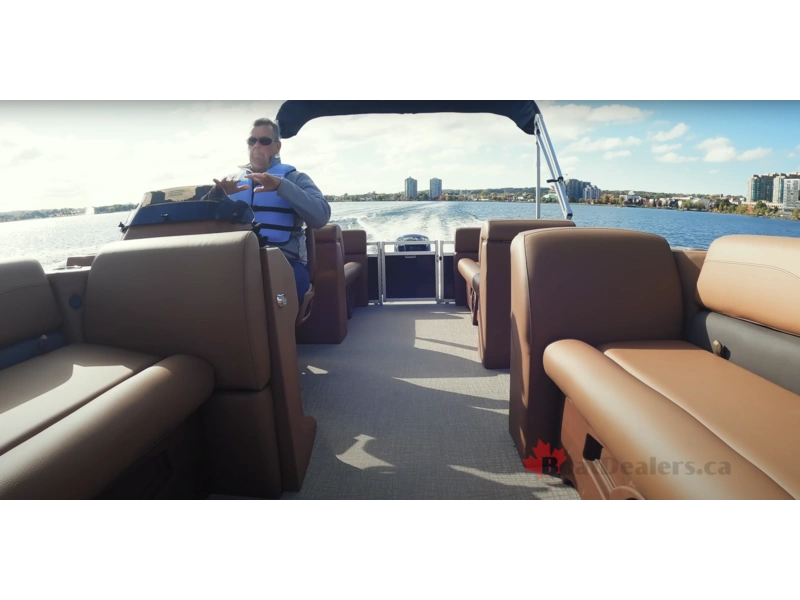 2023 Legend Boats Q-series Le 21 Lounge alt