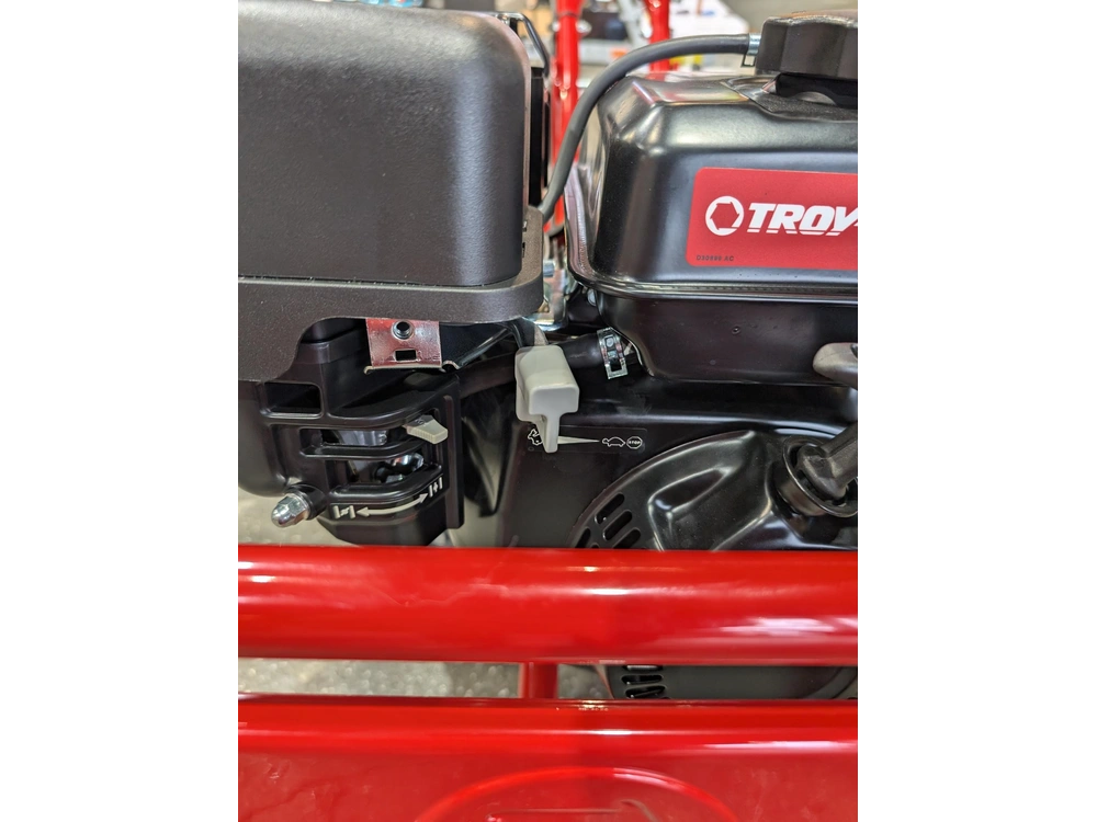 2026 Troy-bilt Super Bronco 208cc 16" alt