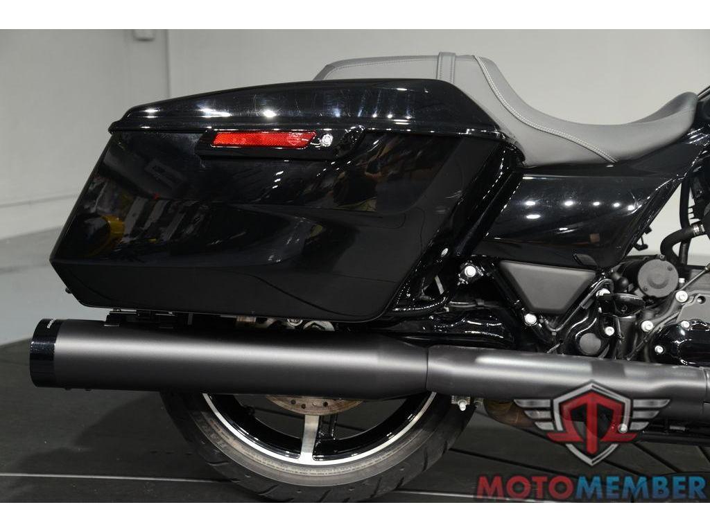 2024 Harley-Davidson Street Glide Base for Sale