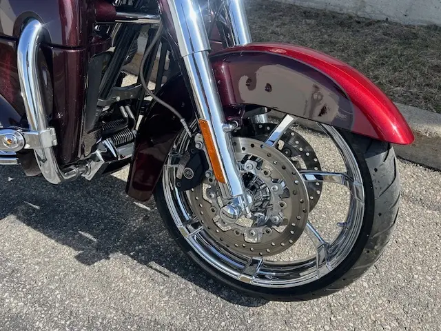 2012 Harley-Davidson Street GlideFLHXSE