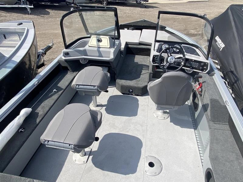 2023 Smoker-craft Adventurer 188 Fs alt