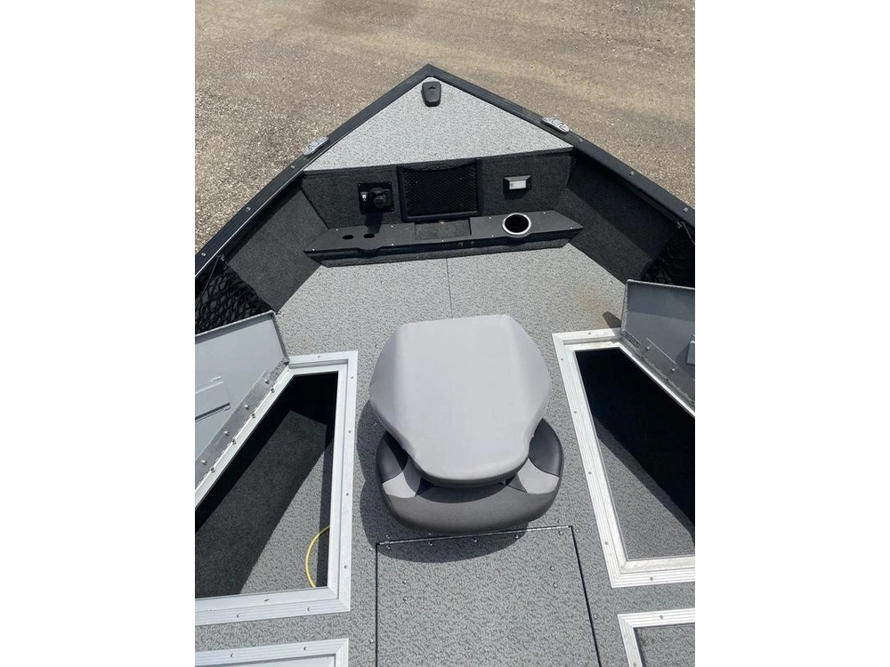 2024 Legend Boats F19 Pro alt