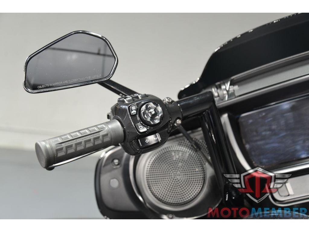 2024 Harley-Davidson Street Glide Base for Sale