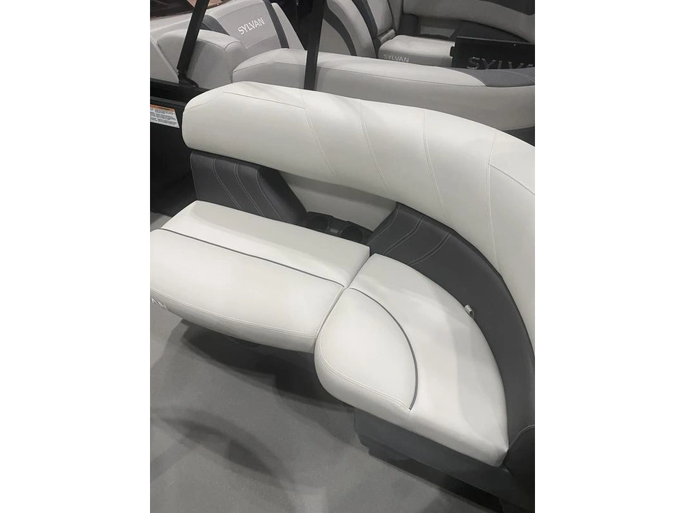 2026 Other Mirage 820 Party Fish alt