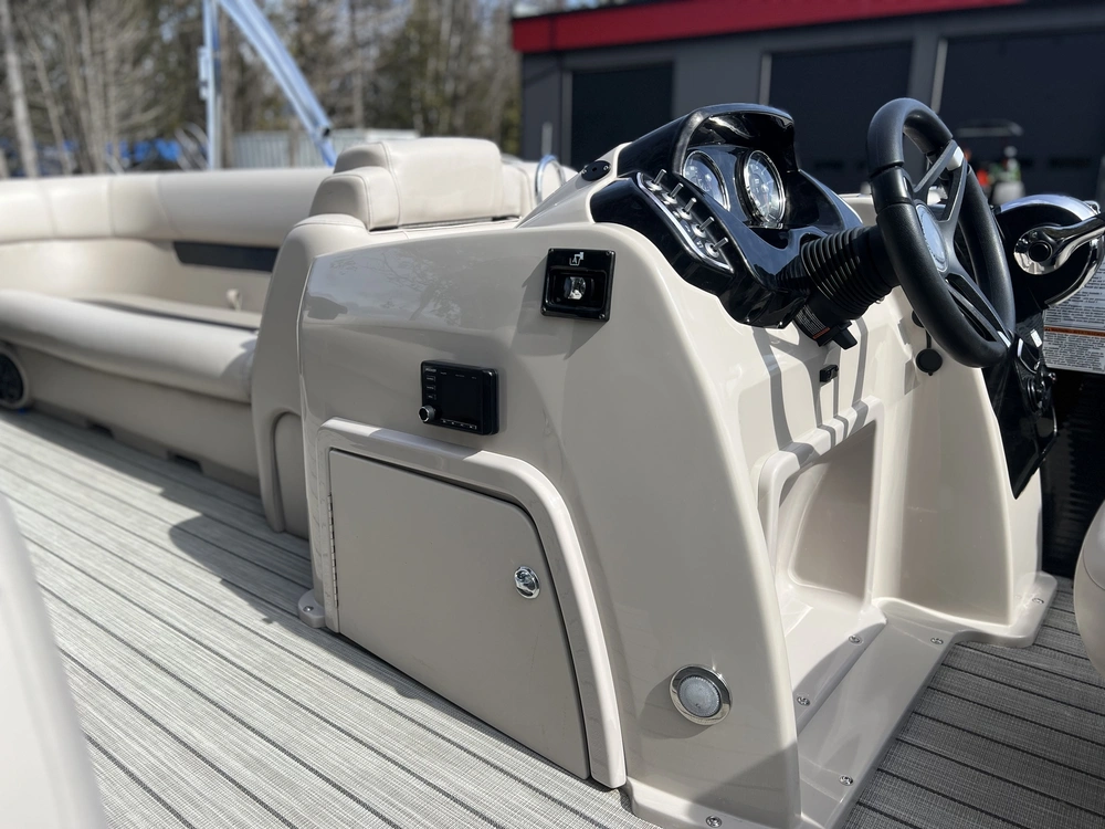 Princecraft Quorum 23l Sport 2021 alt