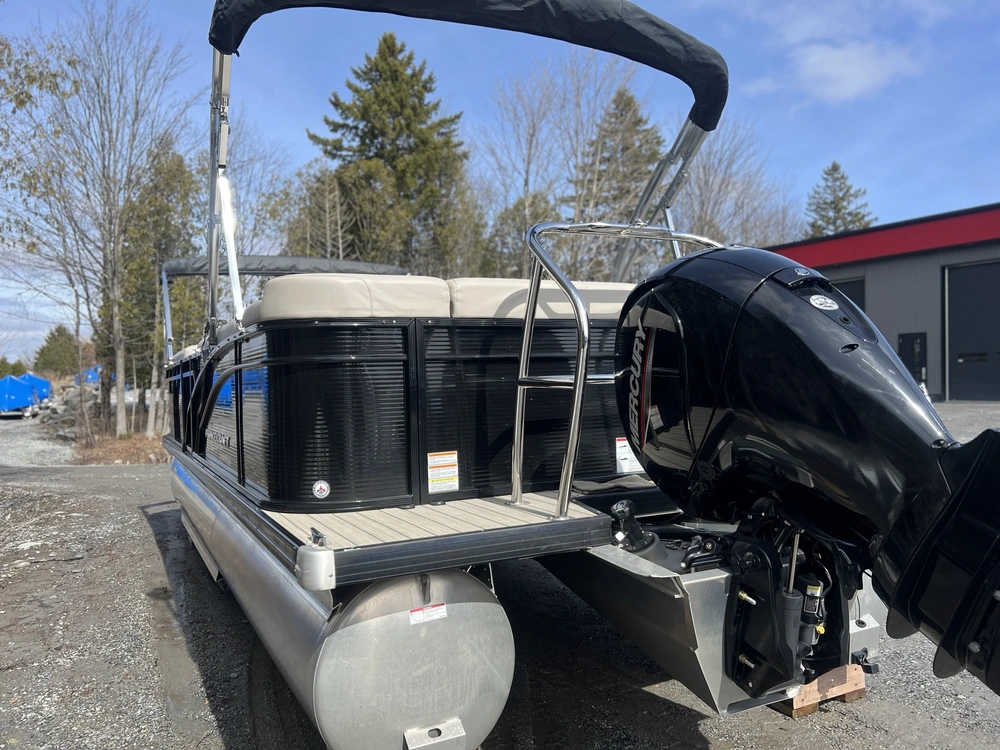 Princecraft Quorum 23l Sport 2021 alt