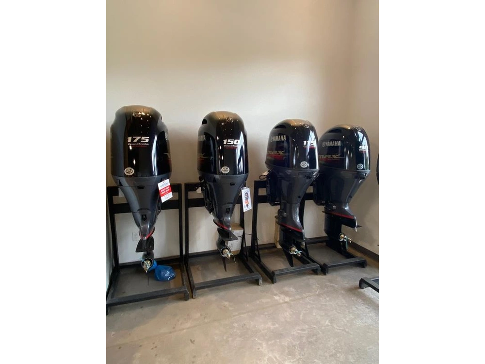 2026 Smoker-craft 18 Phantom X2 alt